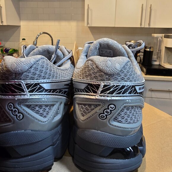 Asics Gel-Kayano 20 Gravel Pure Silver 1203A388-020 Running Shoes Mens Size 12 - Picture 7 of 9